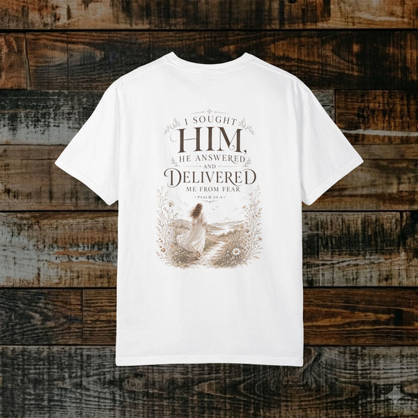 Illustrated Scripture Tee - Psalm 34:46 - I sought Him He answered (Feminine)